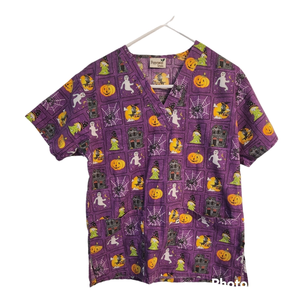 Peppermint Scrubs Womens Top Small Purple Halloween Witch Pumpkin Haunted House